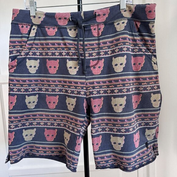 Men's Urban Outfitters Devils Harvest Printed Knit Skull Shorts Size XL - Picture 3 of 10